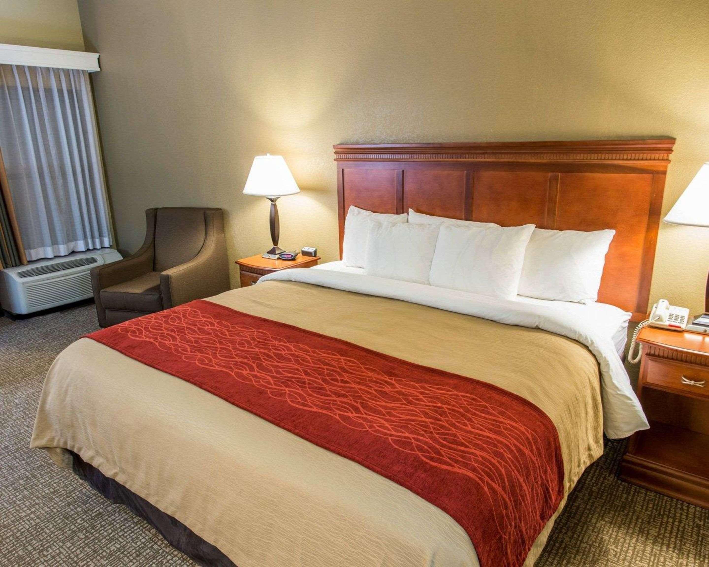 Comfort Inn Opelika - Auburn Εξωτερικό φωτογραφία