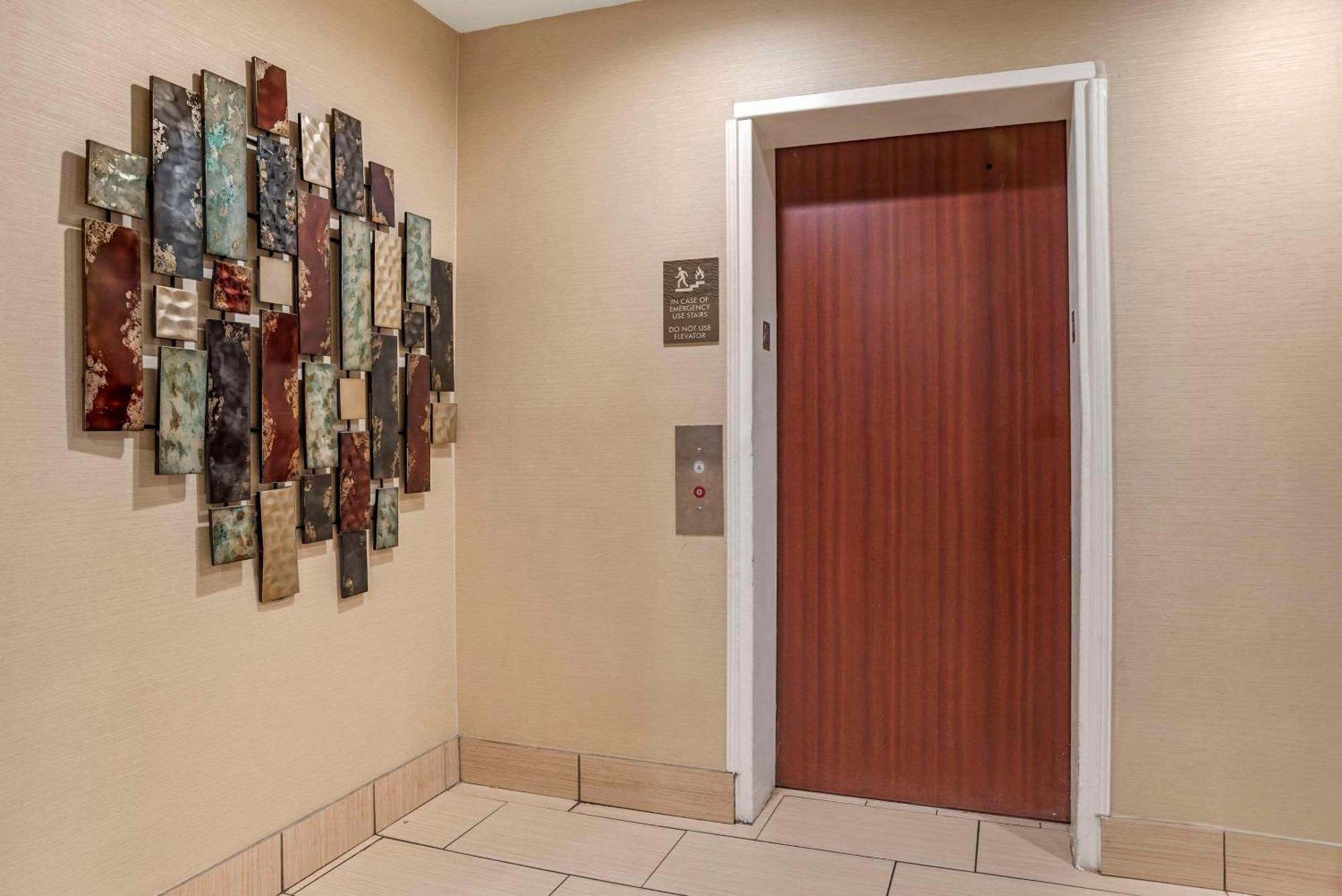Comfort Inn Opelika - Auburn Εξωτερικό φωτογραφία